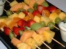 brochetas de frutas